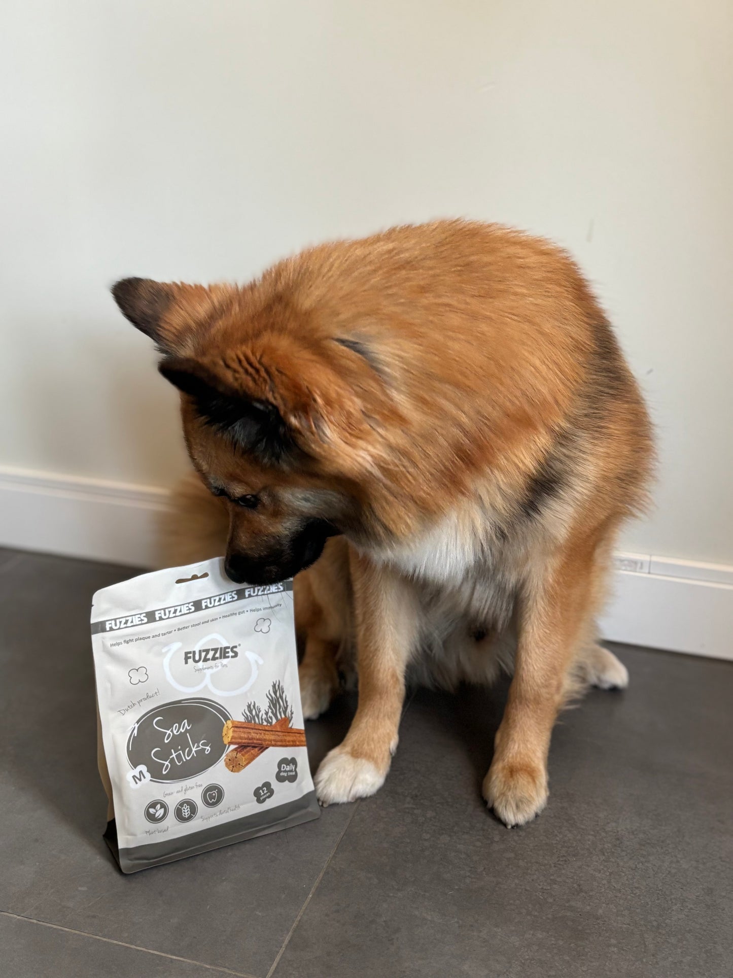 Fuzzies Ergänzungsfutter für Hunde | Sea Sticks Größe M – Ø 2 cm × 12,5 cm lang